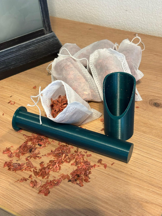 Schaufel zum Bau von Brennholzanzündern