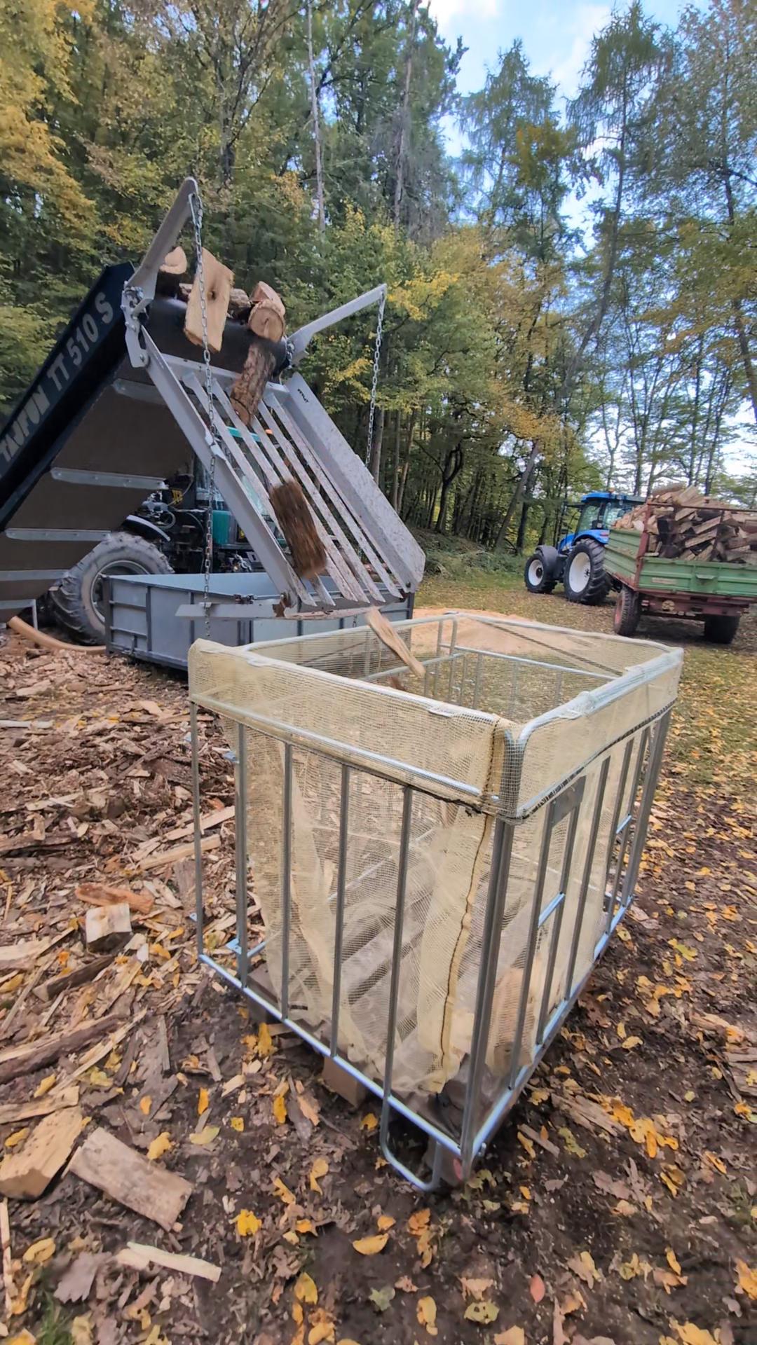 „Pack & Go“ Brennholz-Gestell – Metallrahmen für Mesh­säcke auf CP1 & Europaletten